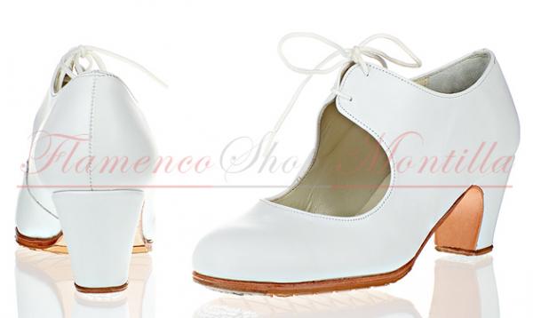 Flamenco shoes 386/T5 nailed in smooth leather white nailed