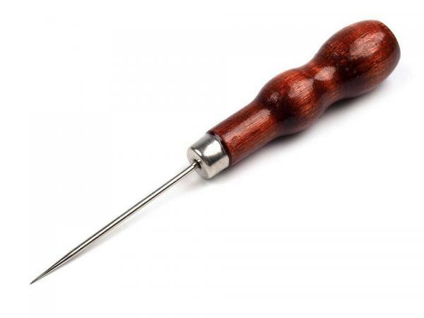 Awl with wooden handle, dark brown, length 12.5 cm, needle size 2 mm